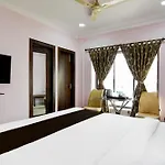 Super Hotel O New Town Near Axis Mall Formerly Spandan Inn